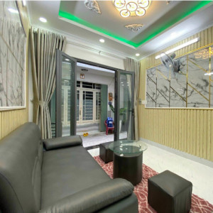 Hiện Tại Rất Cần Chị Về Giúp Việc Nhà Cho Đôi Vợ Chồng Trẻ Mới Cưới Bao Ăn Ở Tại Nhà Lương 10tr