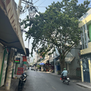 Nhà Ở Bình Thạnh, 2 Lầu Nhỏ Cần Tìm 1 Chị Giúp Việc Nhà, Nấu Ăn, Dọn Dẹp