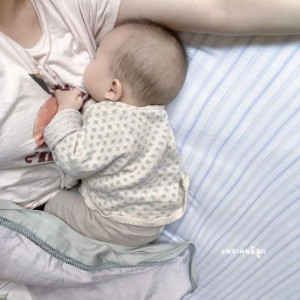 Gia Đình Cần Tìm Chị Chăm Em Bé, Nhận Làm Ăn Ở Lại, Bé Bo Được 4 Tháng Tuổi. Ở Tân Bình.