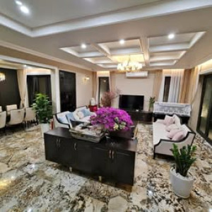 Nhà 3 lầu tại TÂN BÌNH cần tuyển GIÚP VIỆC NHÀ