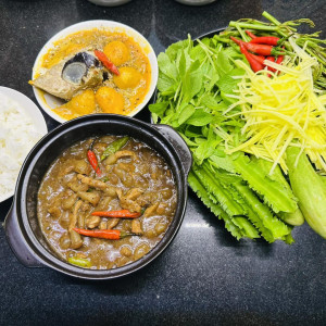 Tuyển Gấp Một chị Giúp Việc Đi Làm Ngay Tại Quận 5