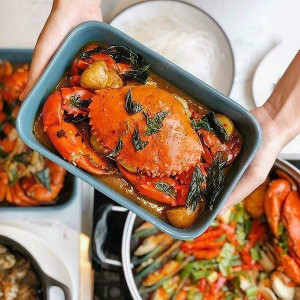 Tuyển Gấp Phục Vụ, Tạp Vụ - Bao Ăn Ở. Từ > 16t Làm Việc Tại Nhà Hàng Ở Q1